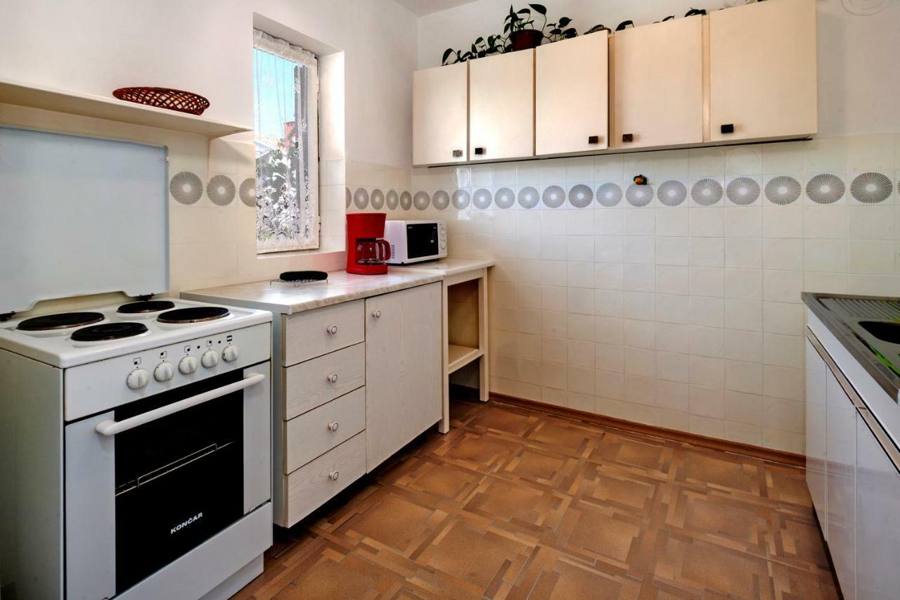 Apartment Brle Poreč Extérieur photo